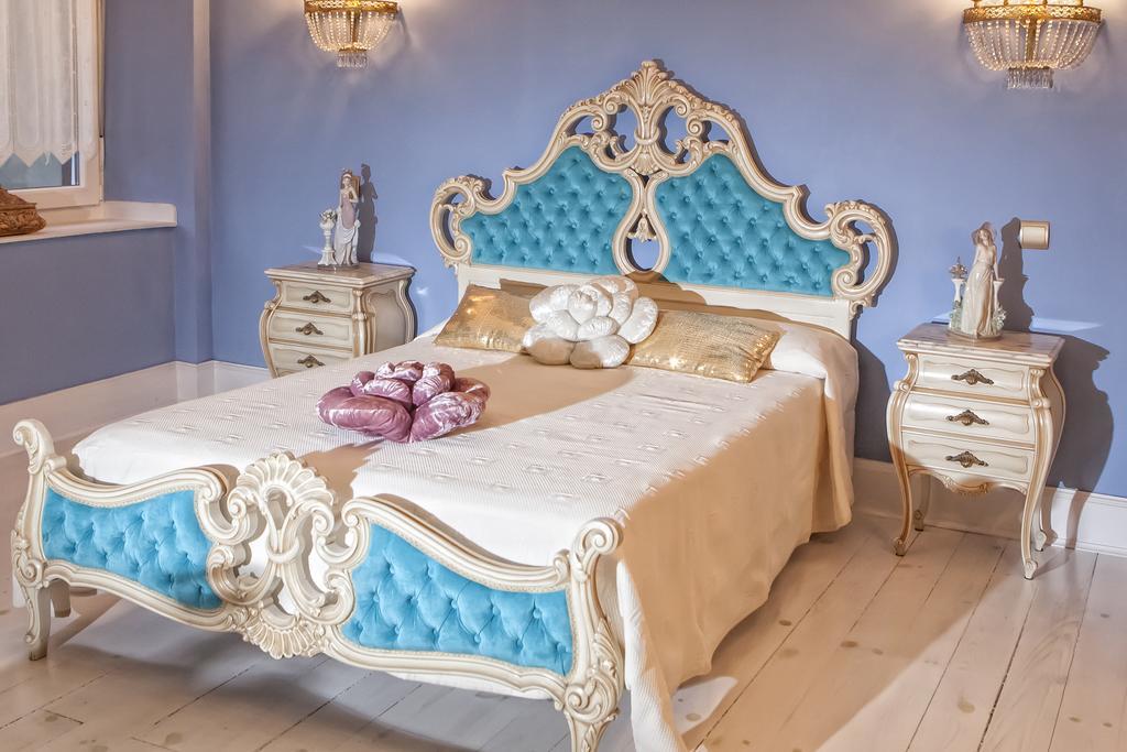 Hostal Boutique Puerta Del Sol トレラベーガ エクステリア 写真