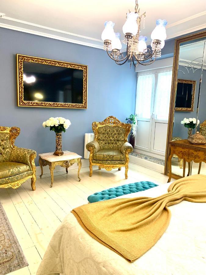 Hostal Boutique Puerta Del Sol トレラベーガ エクステリア 写真