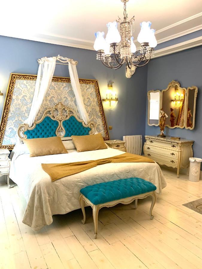 Hostal Boutique Puerta Del Sol トレラベーガ エクステリア 写真